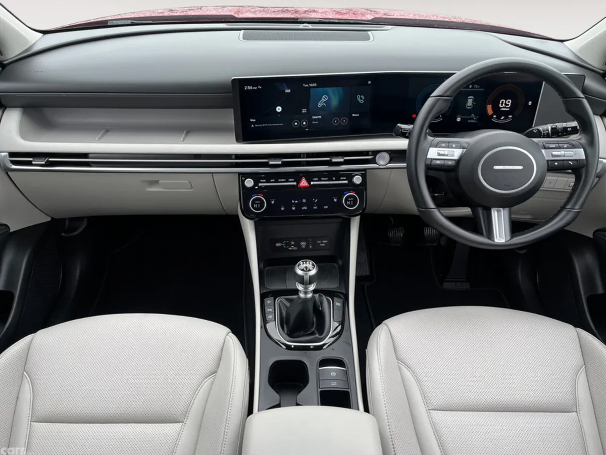 Hyundai Tucson MPV, Diesel, 2025, Red