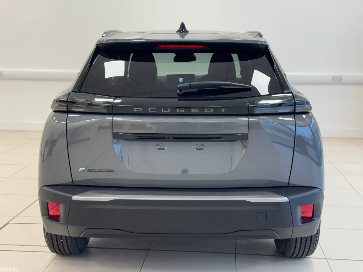 Peugeot 2008 SUV, Electric, 2026, Grey