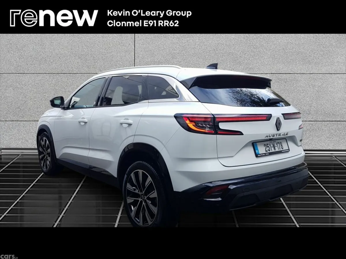 Renault Austral SUV, Petrol, 2025, White