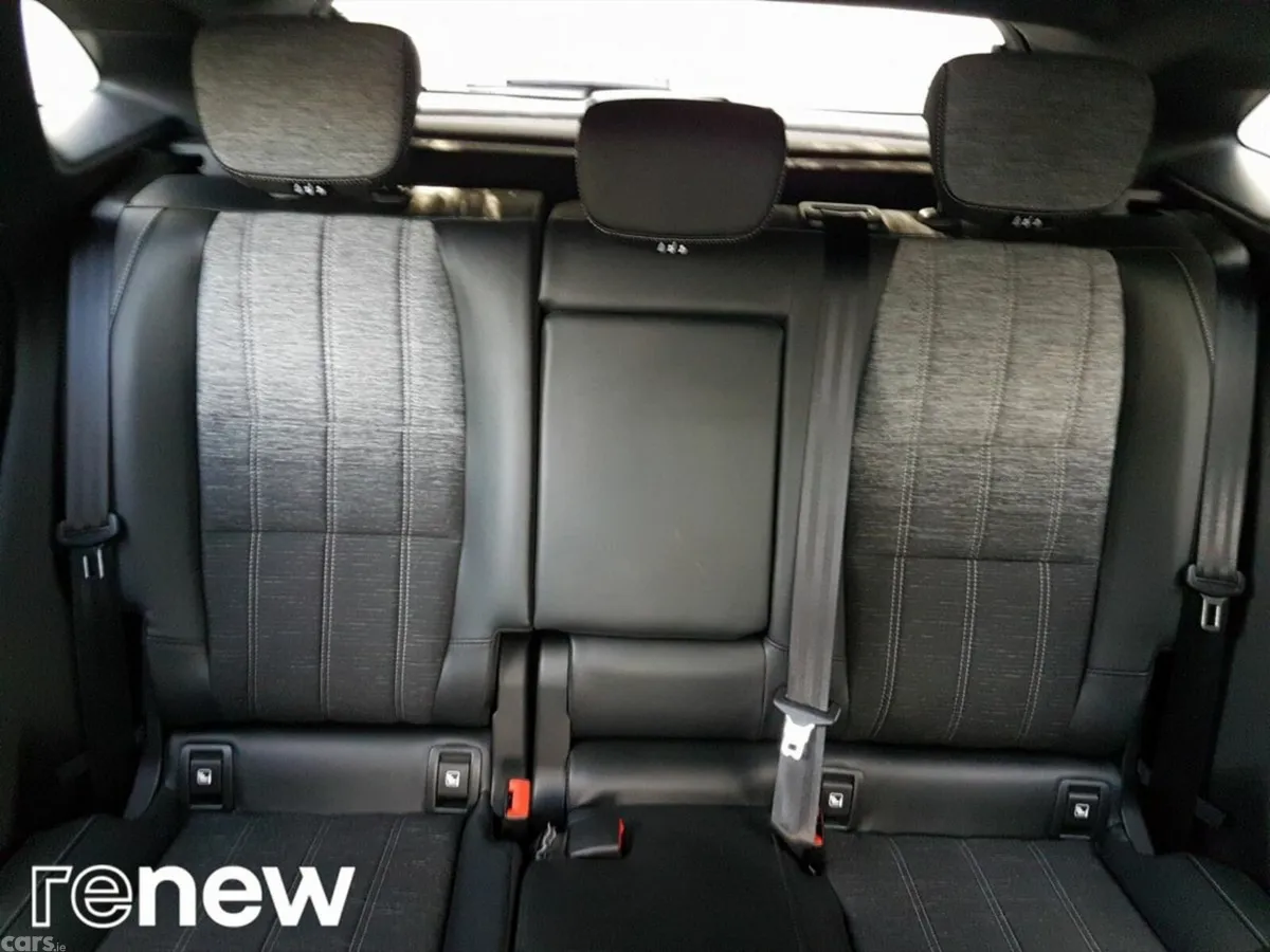 Renault Austral SUV, Petrol, 2025, White