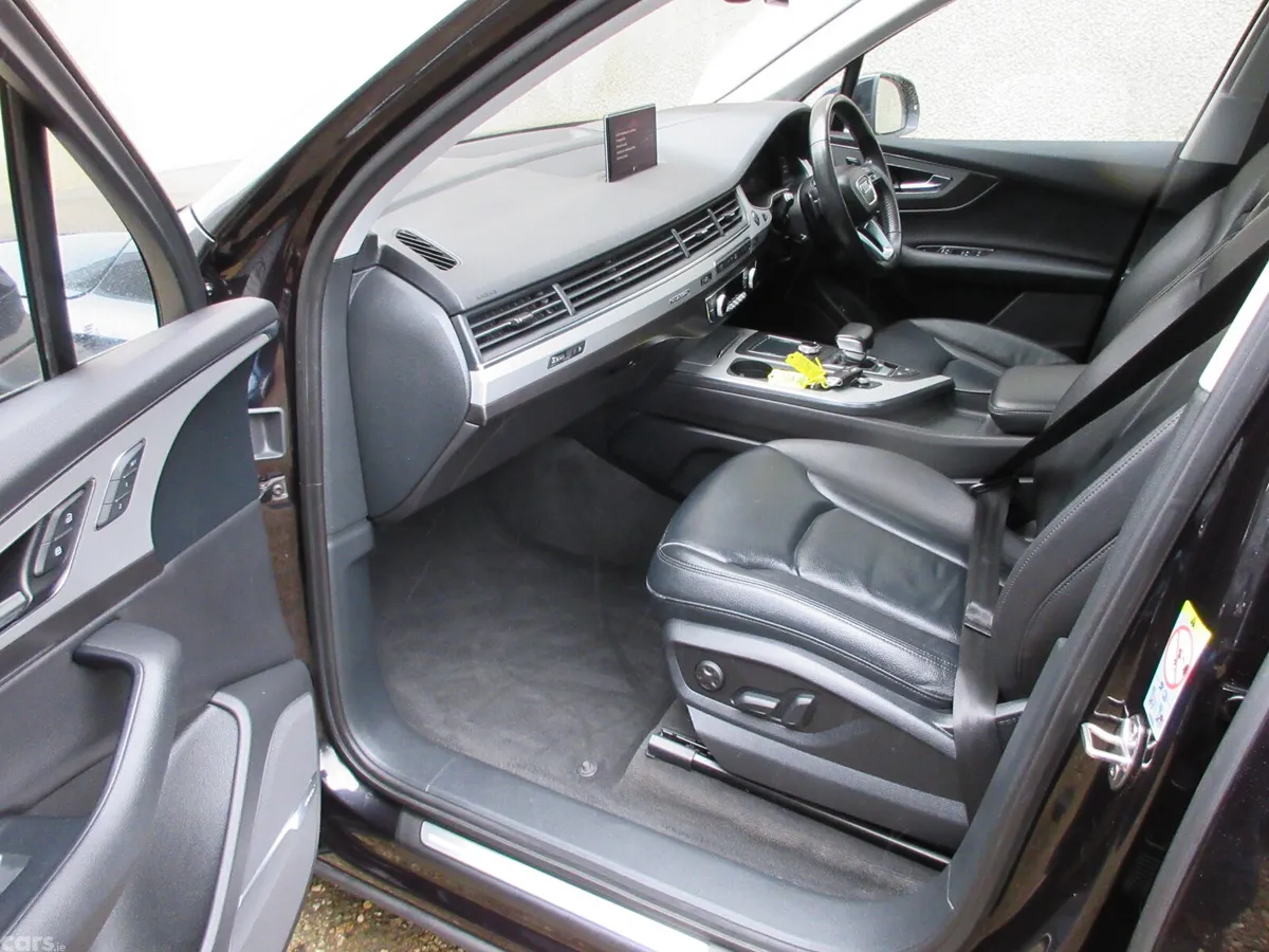 Audi Q7 SUV, Diesel Plug-in Hybrid, 2018, Black