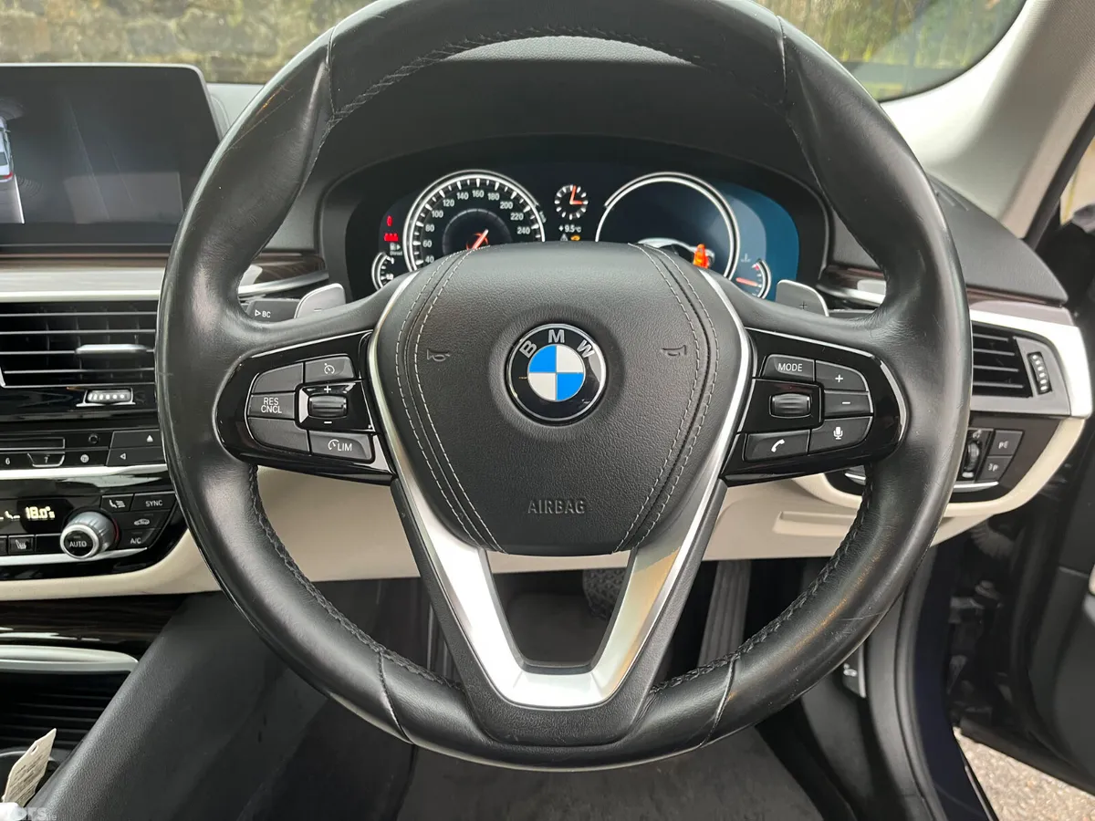 BMW 5-Series Saloon, Diesel, 2018, Blue