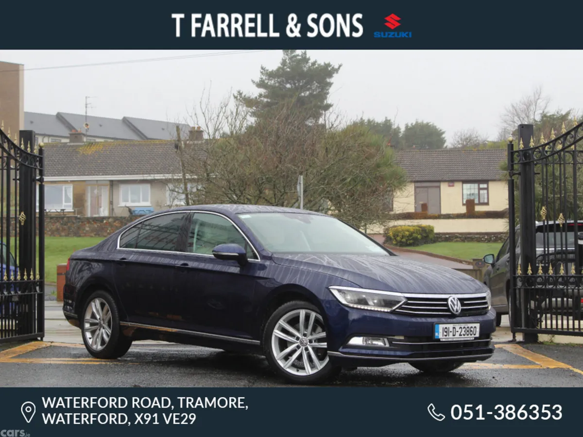 Volkswagen Passat Saloon, Petrol, 2019, Blue