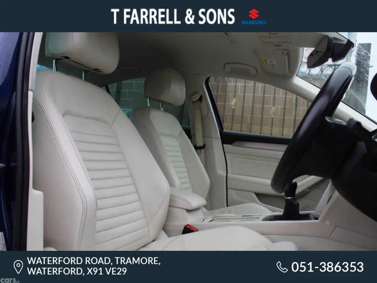 Volkswagen Passat Saloon, Petrol, 2019, Blue