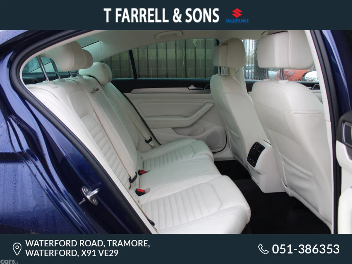 Volkswagen Passat Saloon, Petrol, 2019, Blue