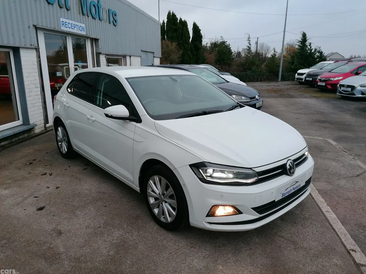 Volkswagen Polo Hatchback, Petrol, 2018, White