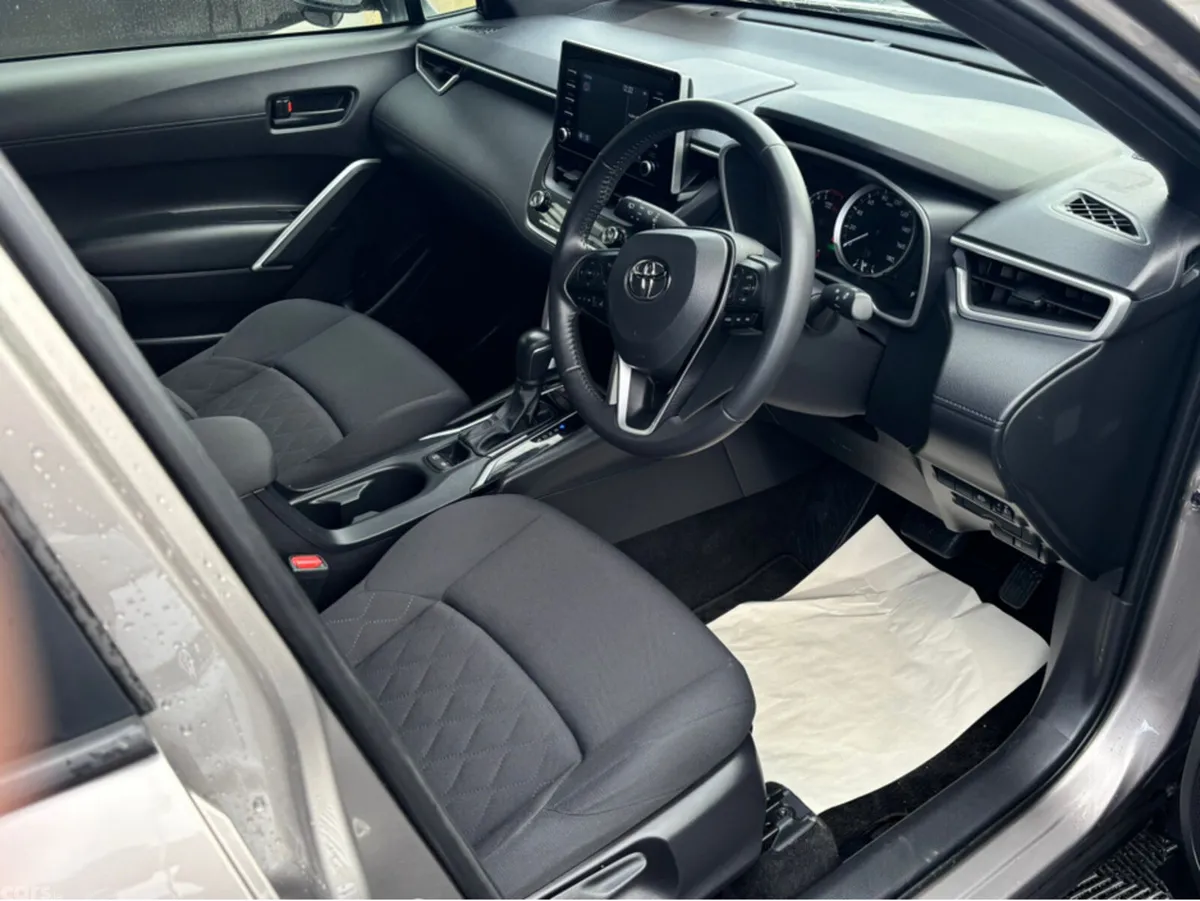 Toyota Corolla Cross SUV, Petrol Hybrid, 2022, Grey