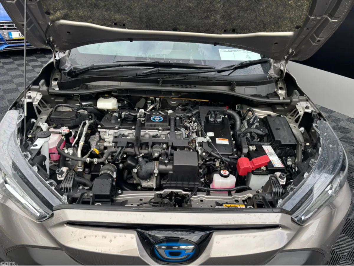 Toyota Corolla Cross SUV, Petrol Hybrid, 2022, Grey