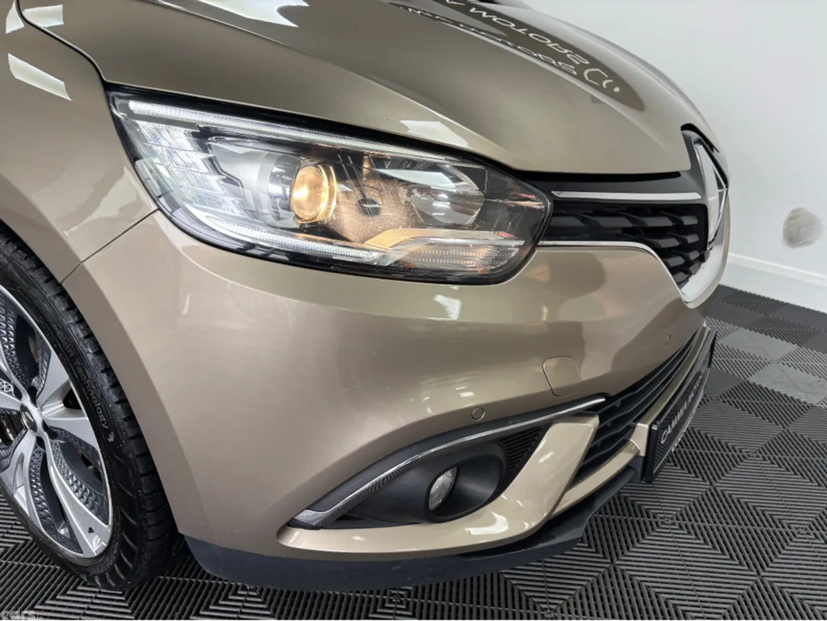Renault Grand Scenic Hatchback, Diesel, 2018, Brown