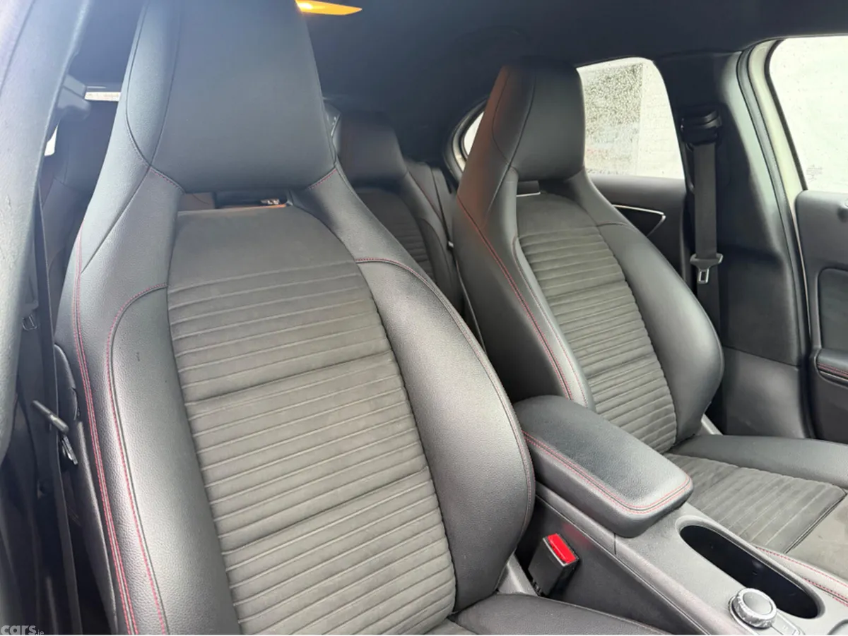 Mercedes-Benz A-Class Hatchback, Petrol, 2018, White