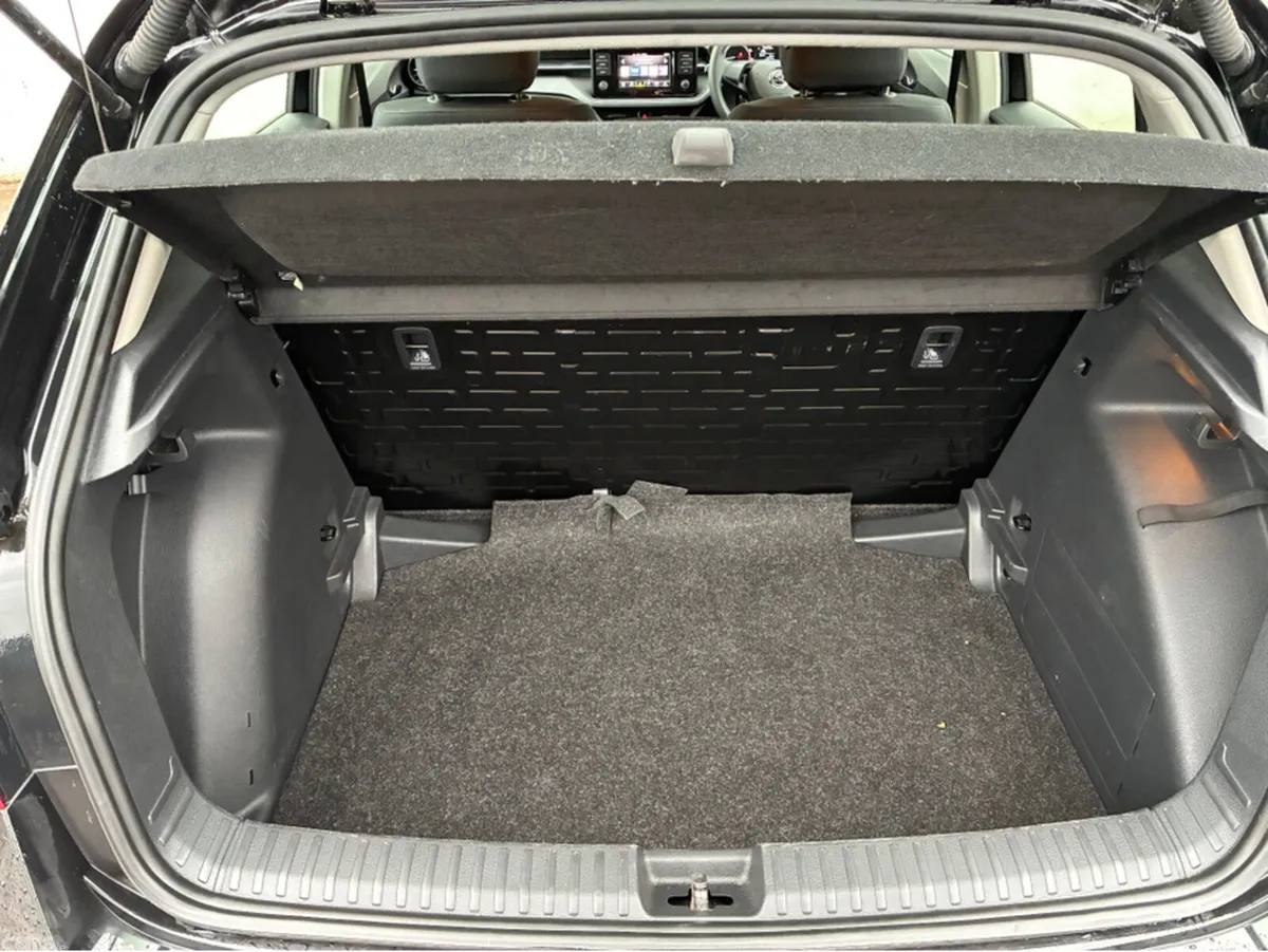 Skoda Fabia Hatchback, Petrol, 2023, Black