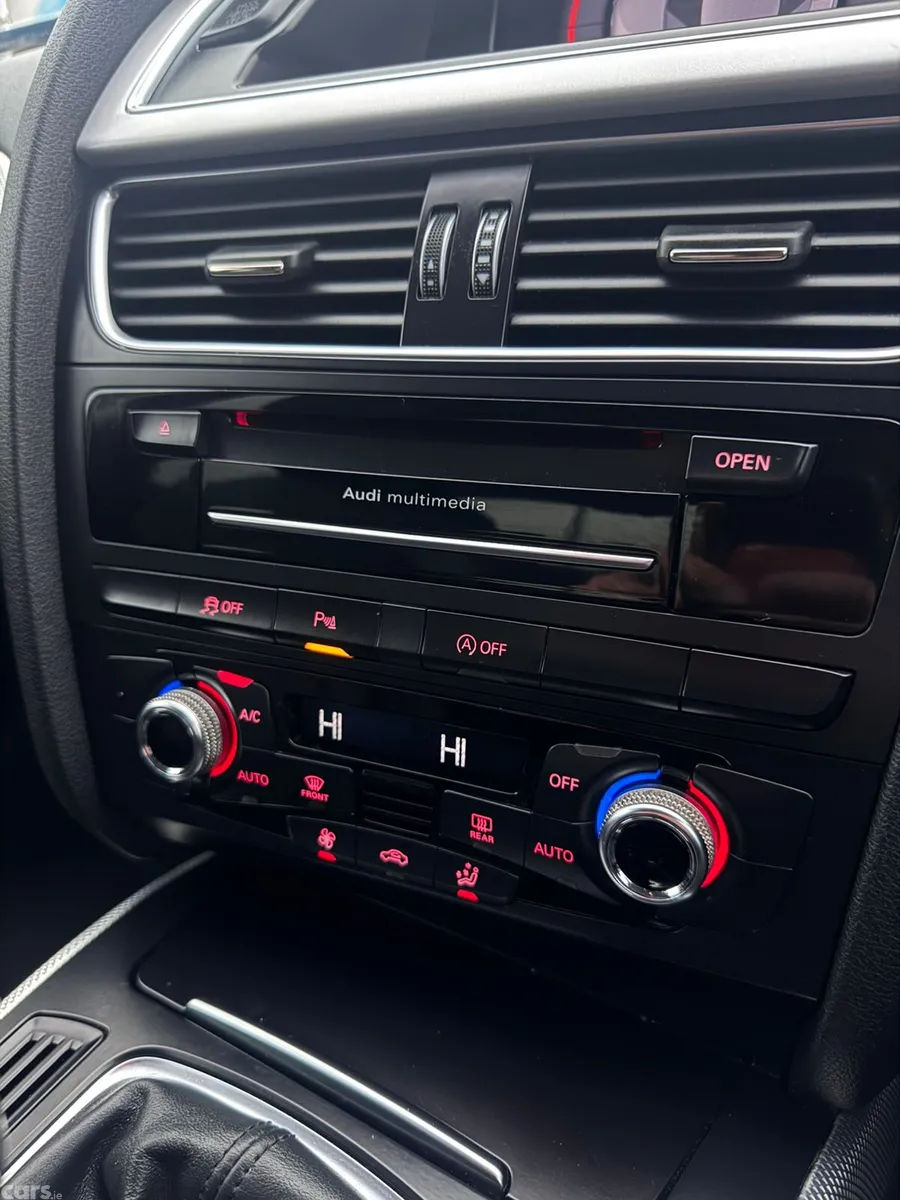 Audi A4 Saloon, Diesel, 2015, Black