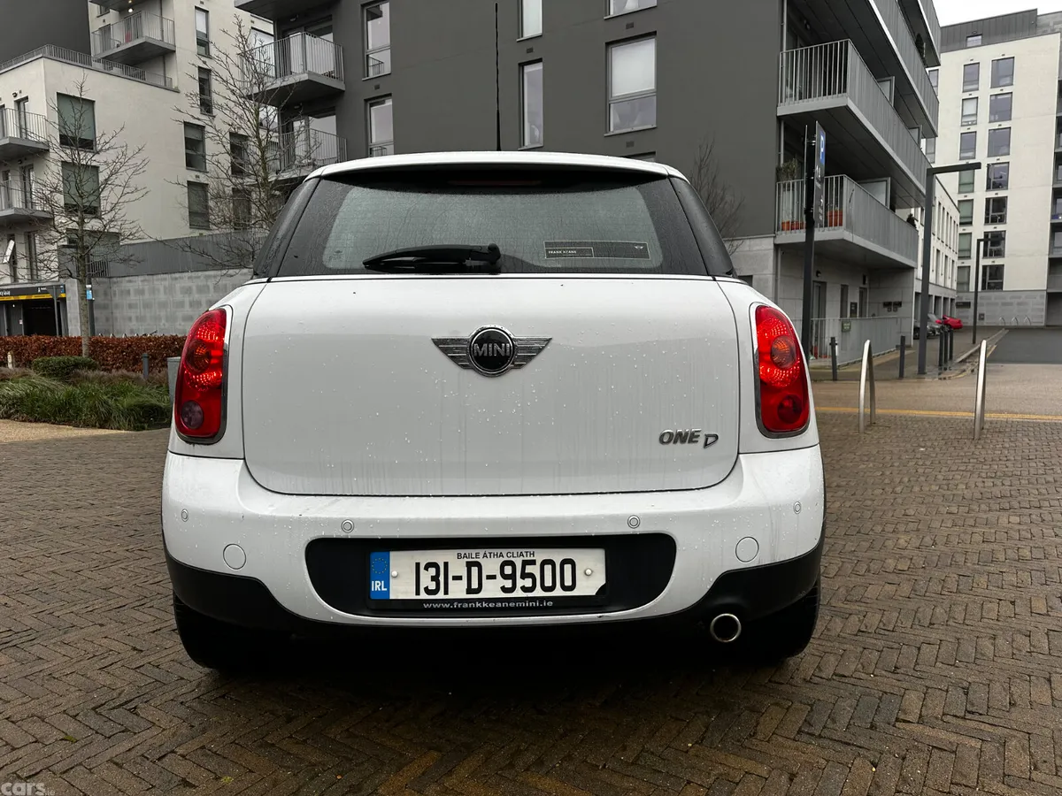Mini One Estate/Jeep, Diesel, 2013, White