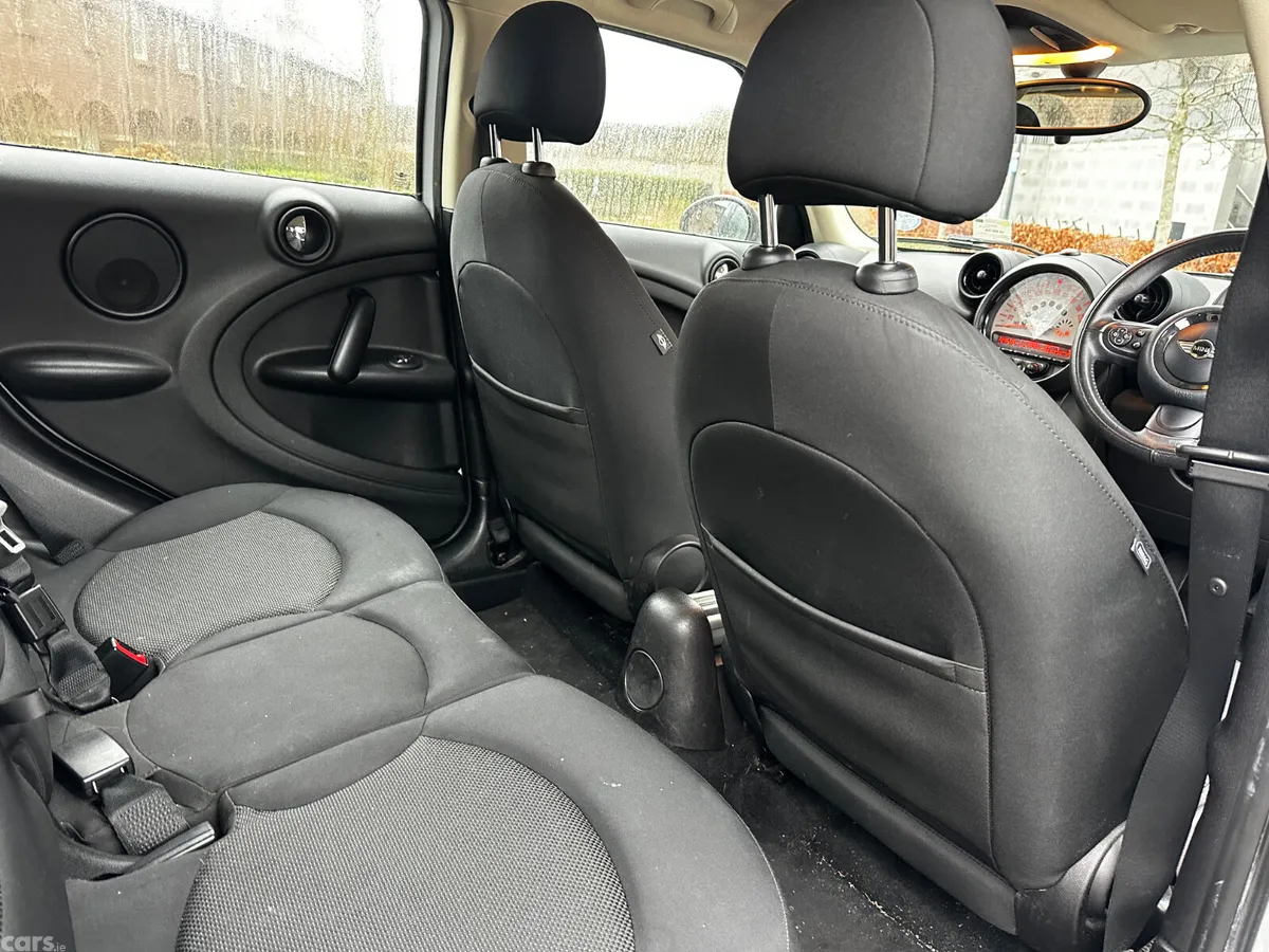 Mini One Estate/Jeep, Diesel, 2013, White