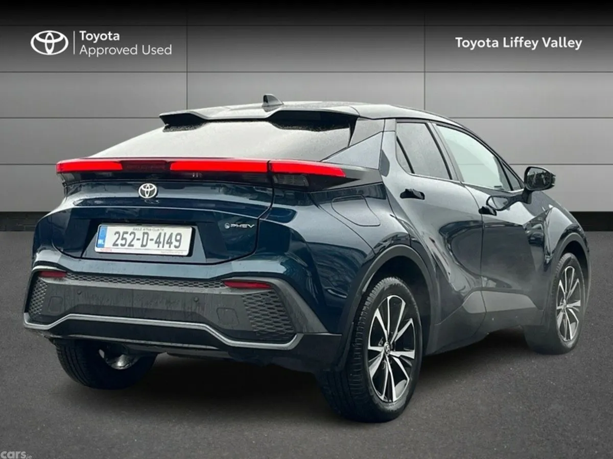Toyota C-HR Hatchback, Petrol Plug-in Hybrid, 2025, Blue