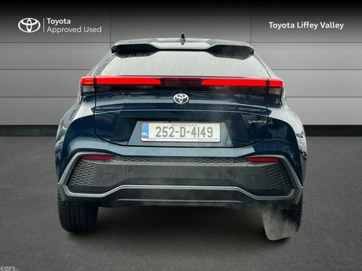 Toyota C-HR Hatchback, Petrol Plug-in Hybrid, 2025, Blue