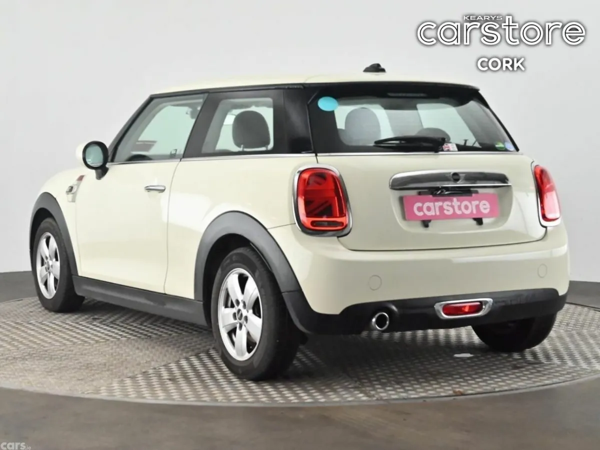 Mini Cooper Hatchback, Petrol, 2020, White