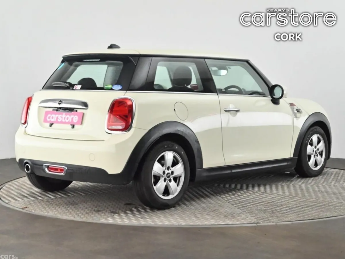 Mini Cooper Hatchback, Petrol, 2020, White