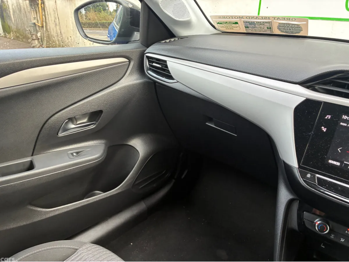 Opel Corsa Hatchback, Petrol, 2023, Blue