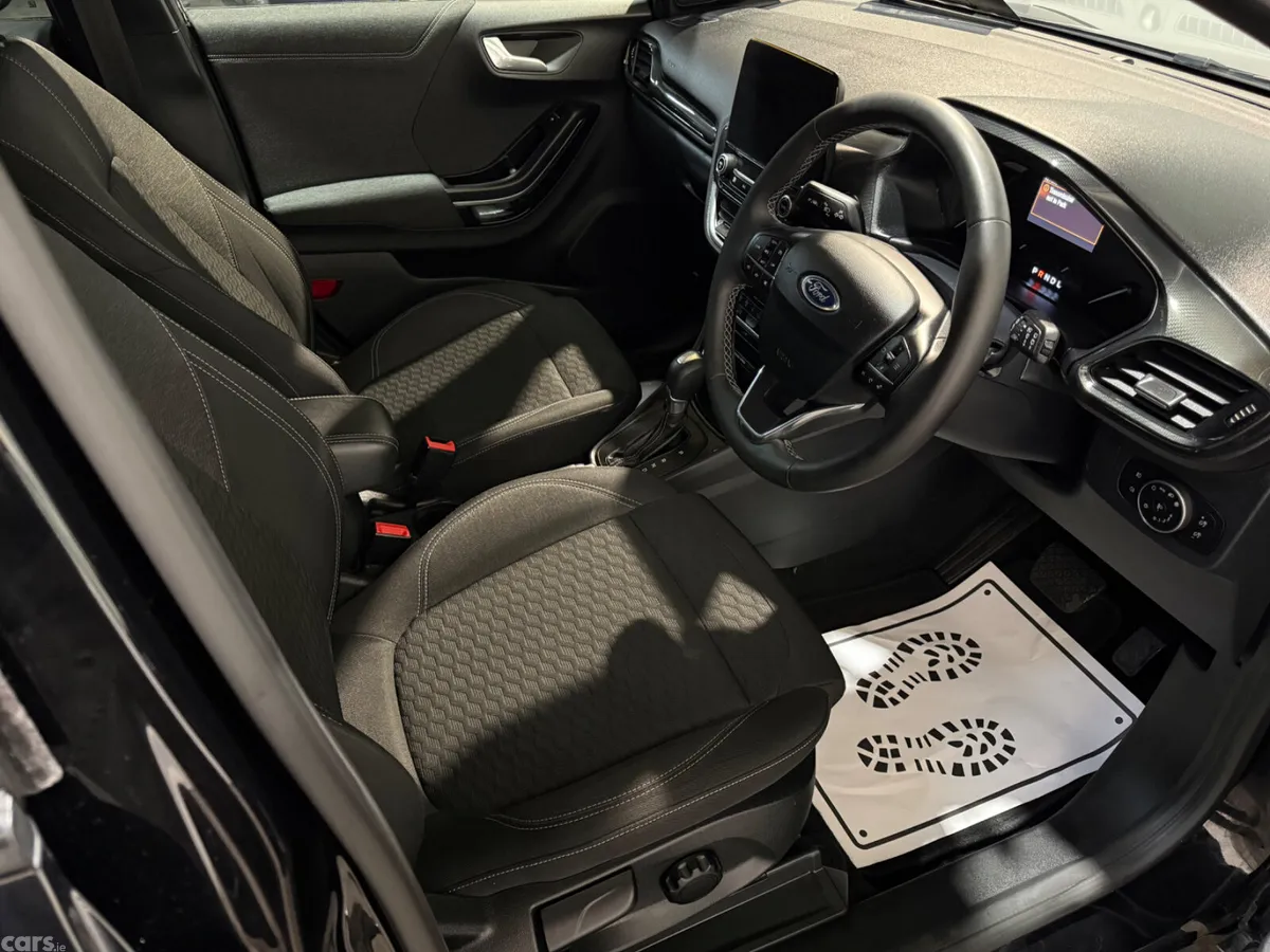 Ford Puma MPV, Petrol, 2021, Black