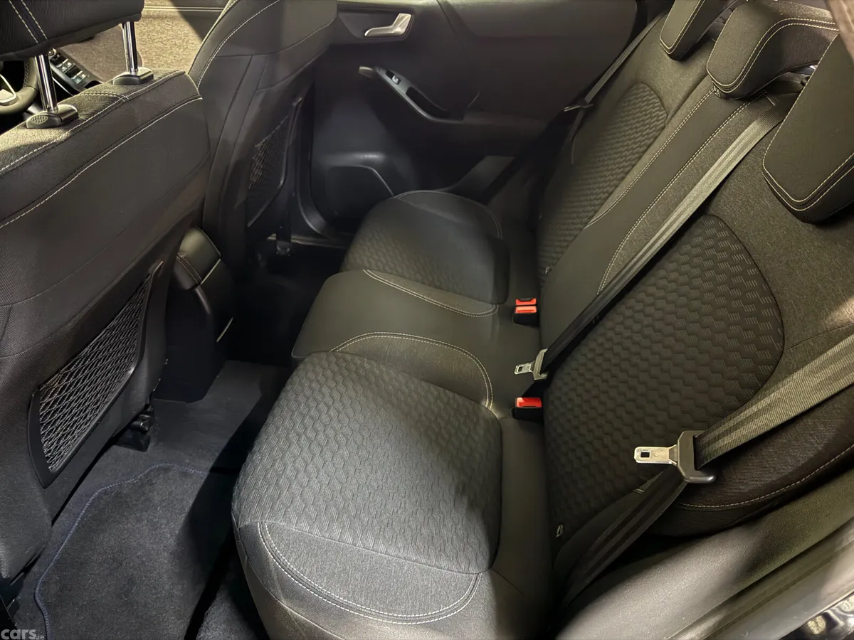 Ford Puma MPV, Petrol, 2021, Black