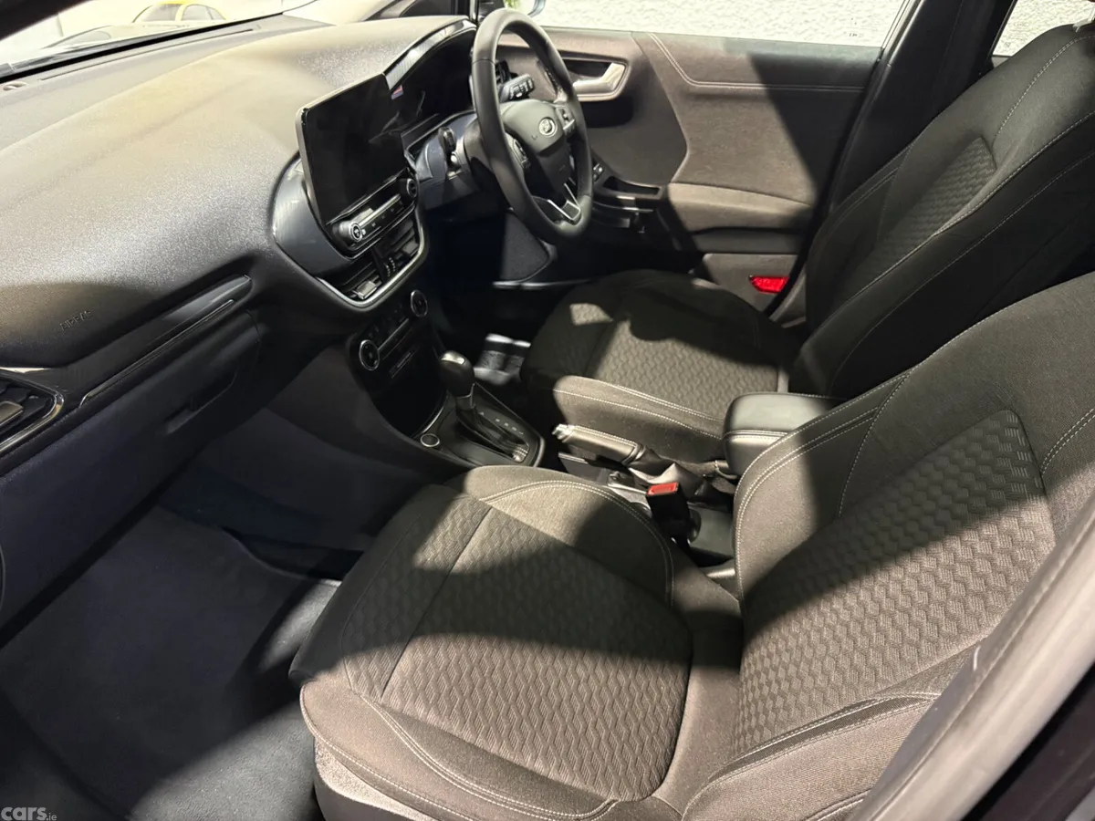 Ford Puma MPV, Petrol, 2021, Black