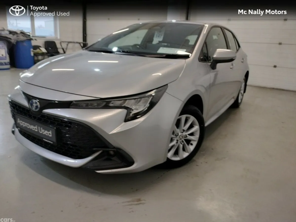 Toyota Corolla Hatchback, Petrol Hybrid, 2024, Silver