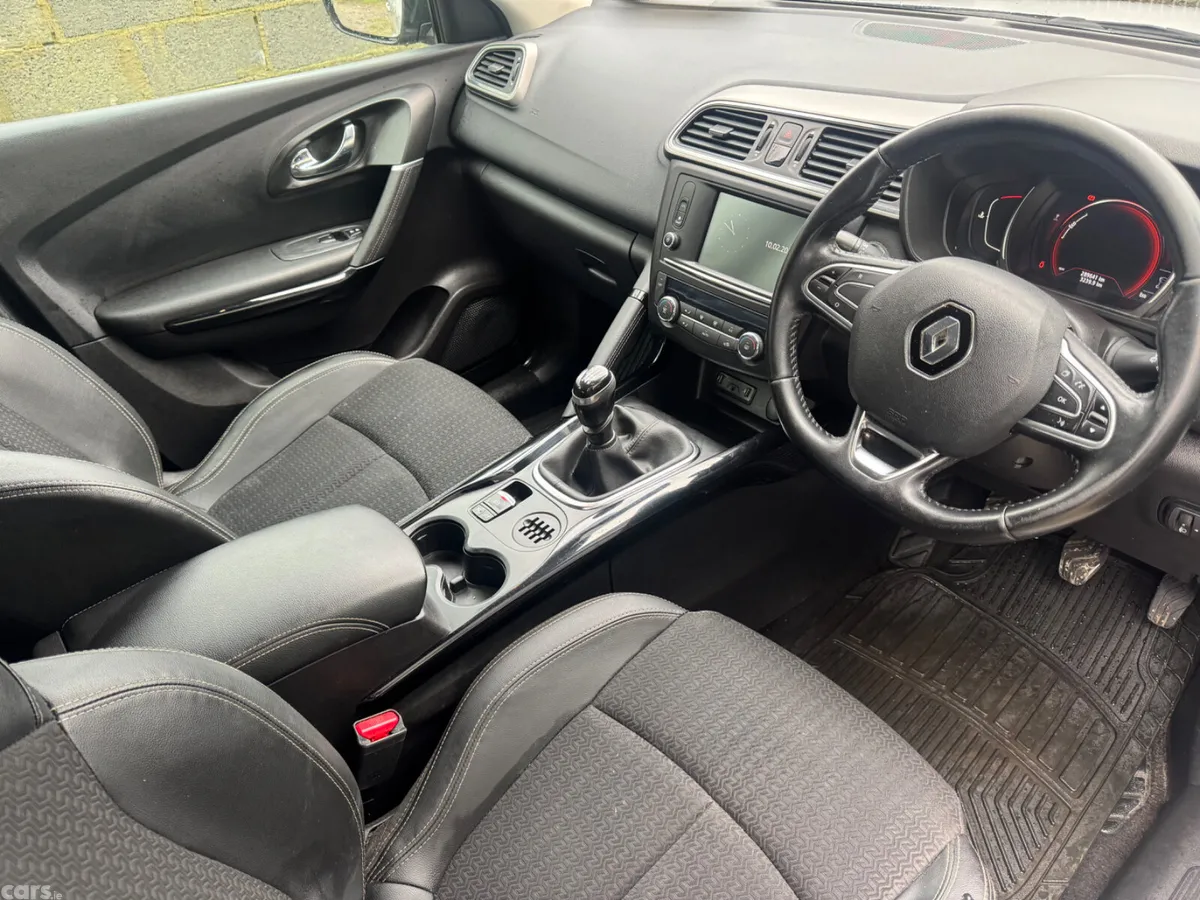 Renault Kadjar SUV, Diesel, 2017, Grey