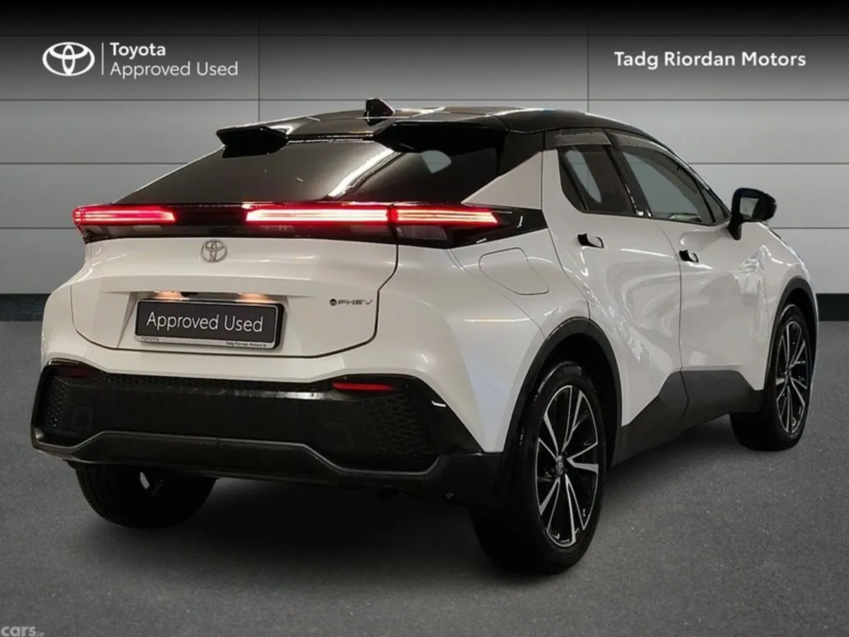 Toyota C-HR Hatchback, Petrol Plug-in Hybrid, 2025, White