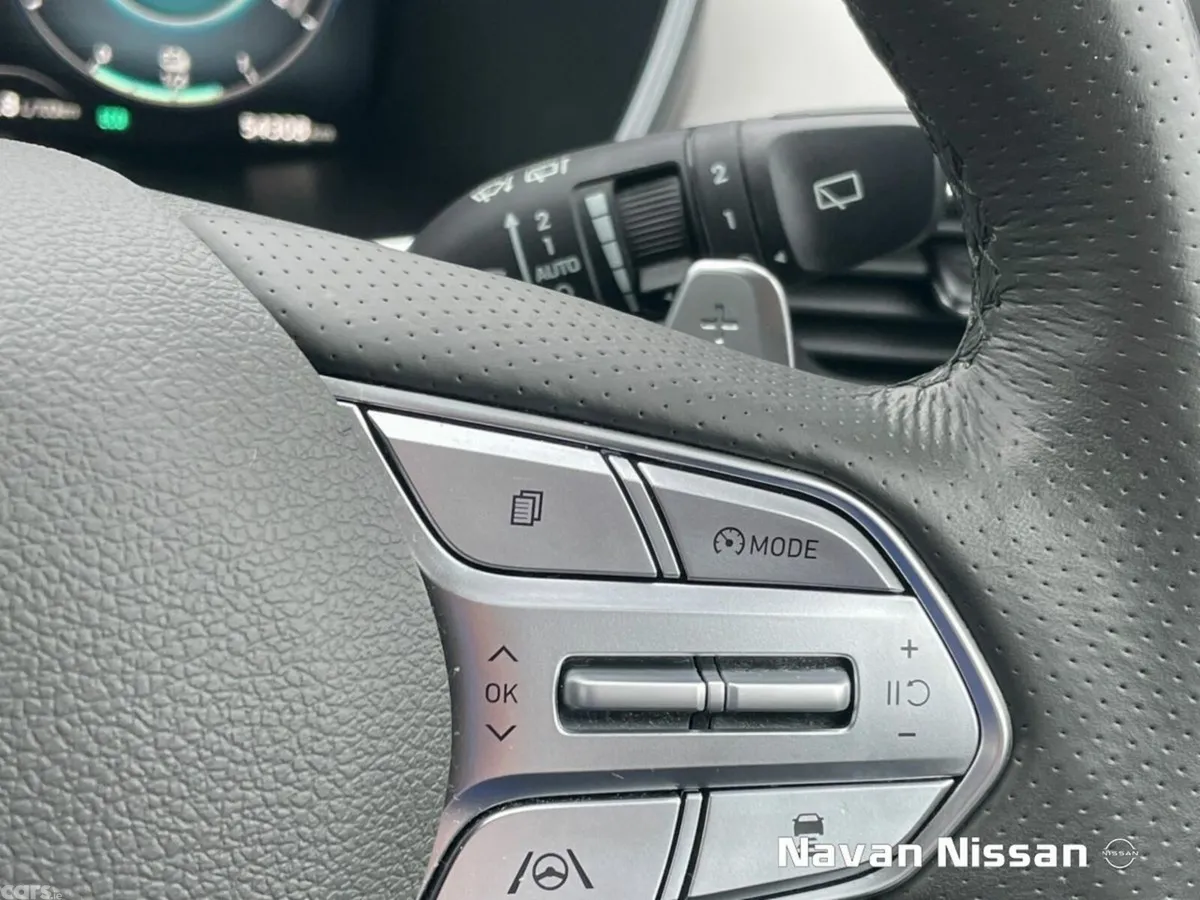 Hyundai Santa Fe SUV, Petrol Plug-in Hybrid, 2022, Grey