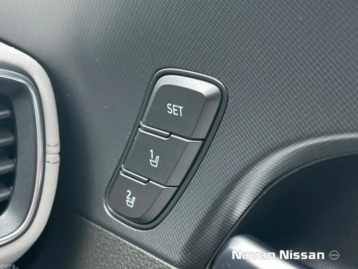 Hyundai Santa Fe SUV, Petrol Plug-in Hybrid, 2022, Grey