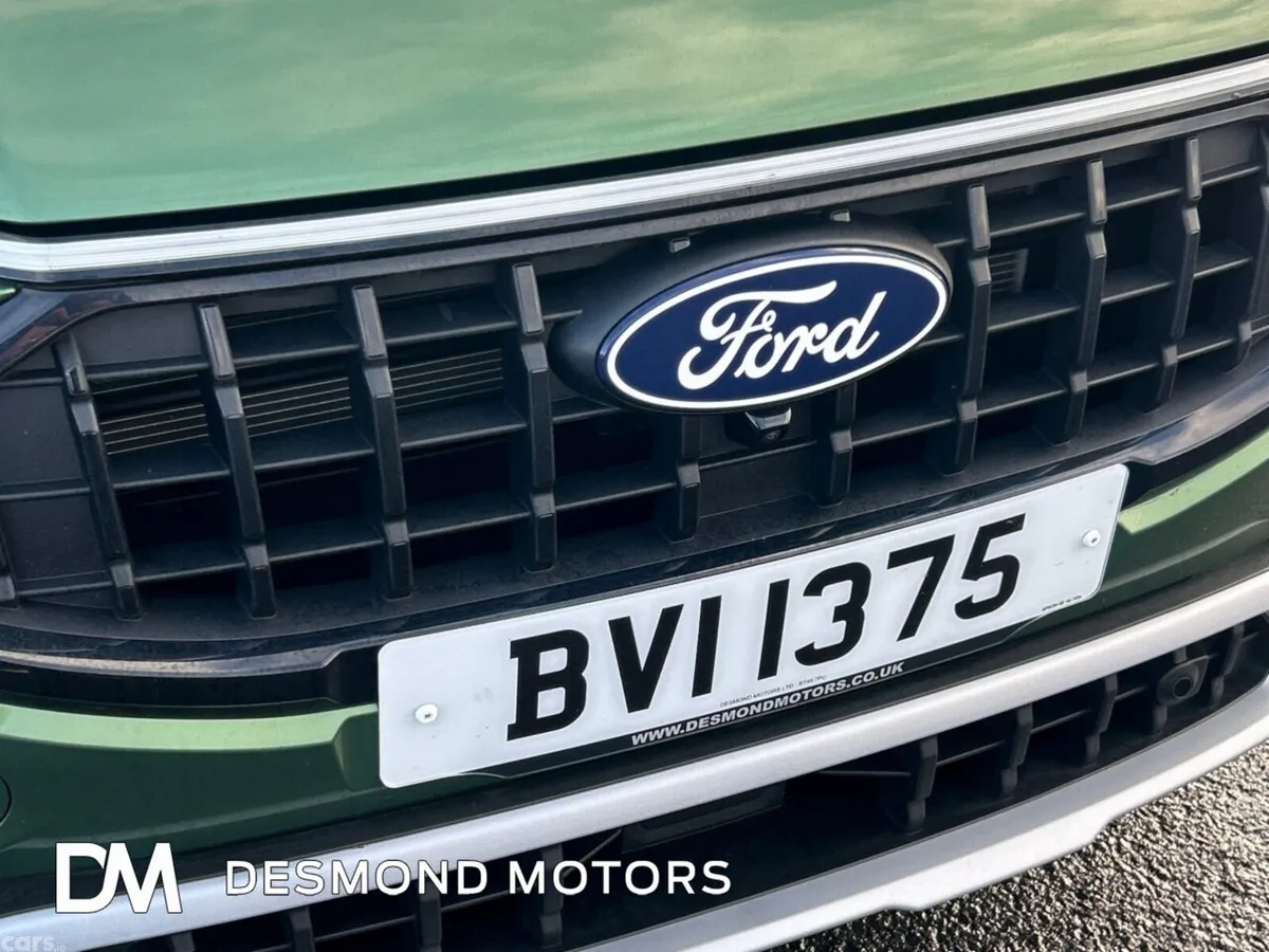 Ford Kuga SUV, Petrol Hybrid, 2025, Green