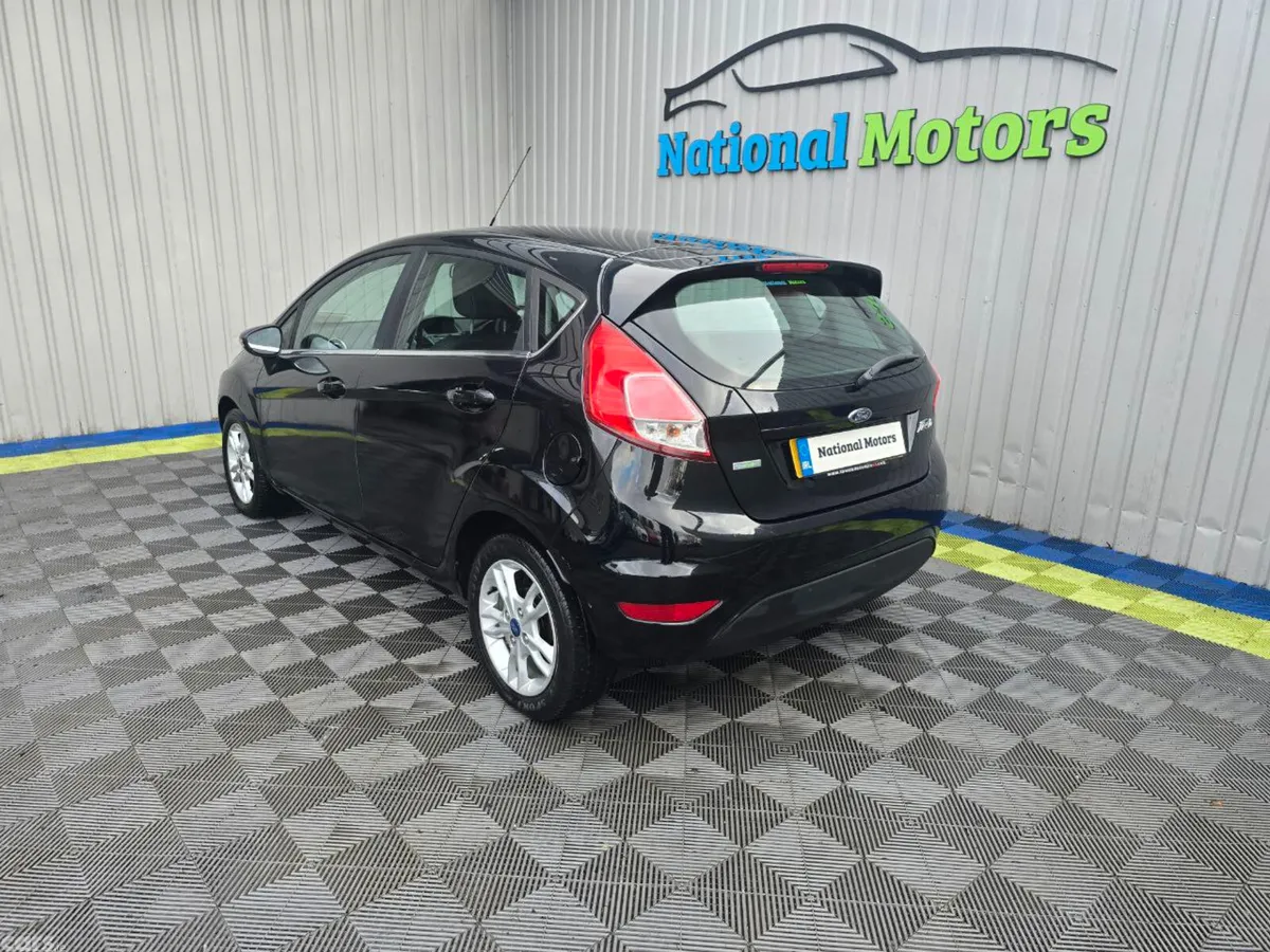 Ford Fiesta Hatchback, Petrol, 2017, Black