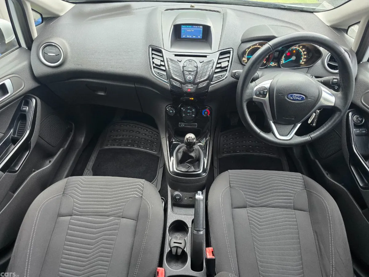 Ford Fiesta Hatchback, Petrol, 2016, White