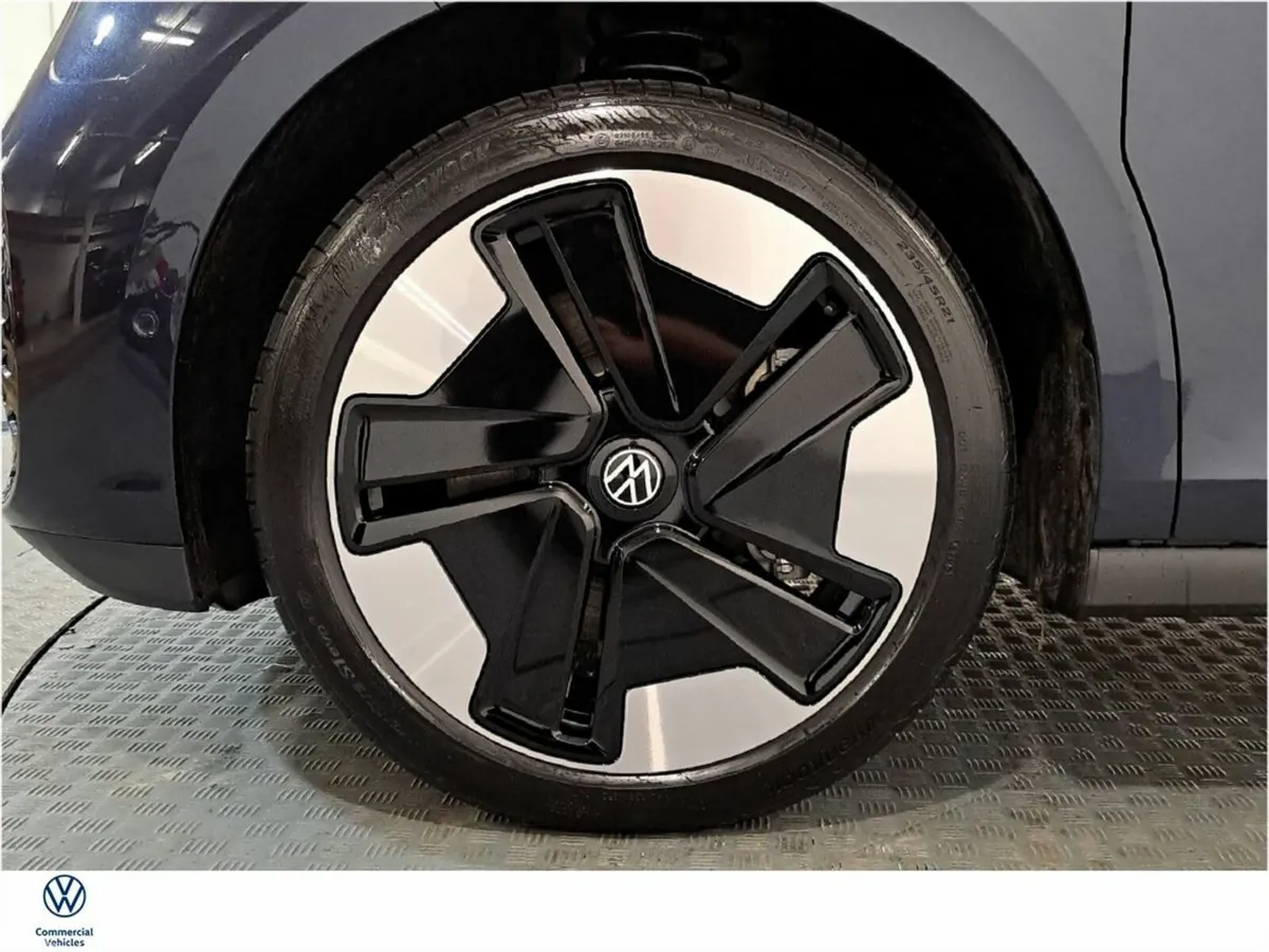 Volkswagen ID.Buzz MPV, Electric, 2026, Blue
