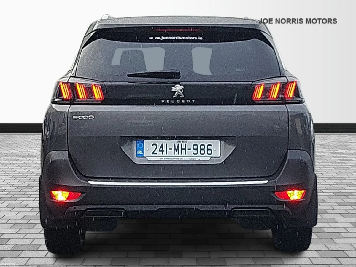 Peugeot 5008 SUV, Diesel, 2024, Grey