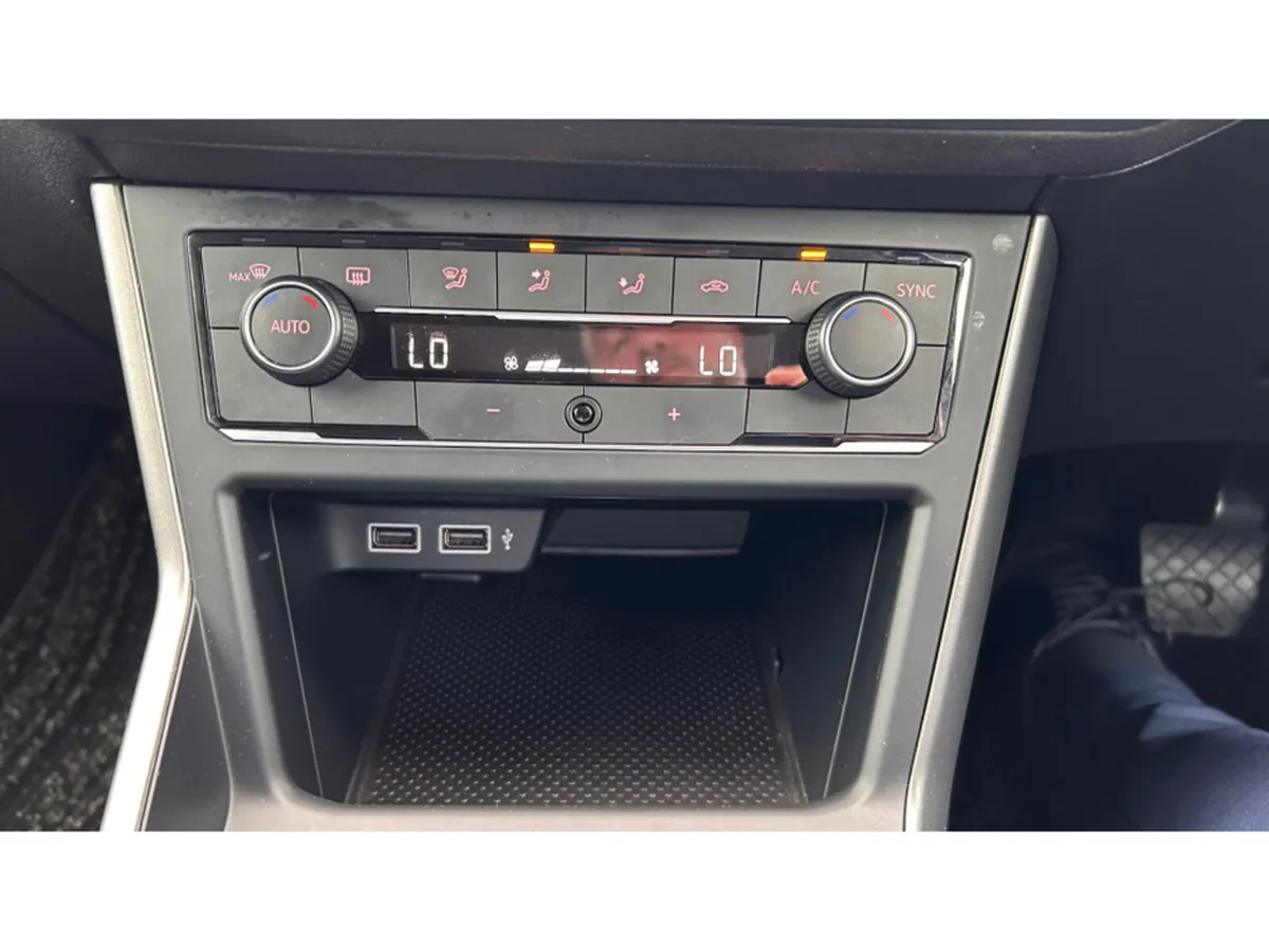 Volkswagen Polo Hatchback, Petrol, 2019, Black