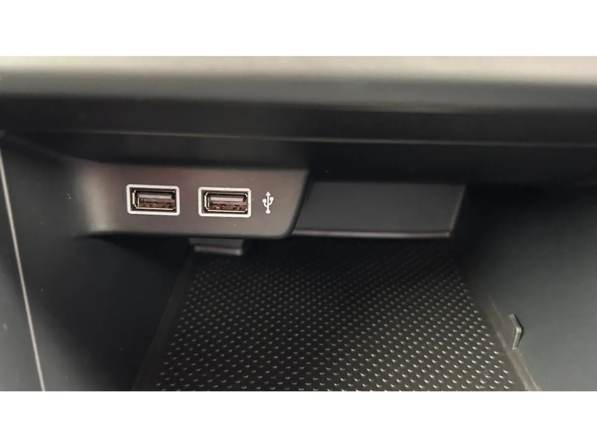 Volkswagen Polo Hatchback, Petrol, 2019, Black