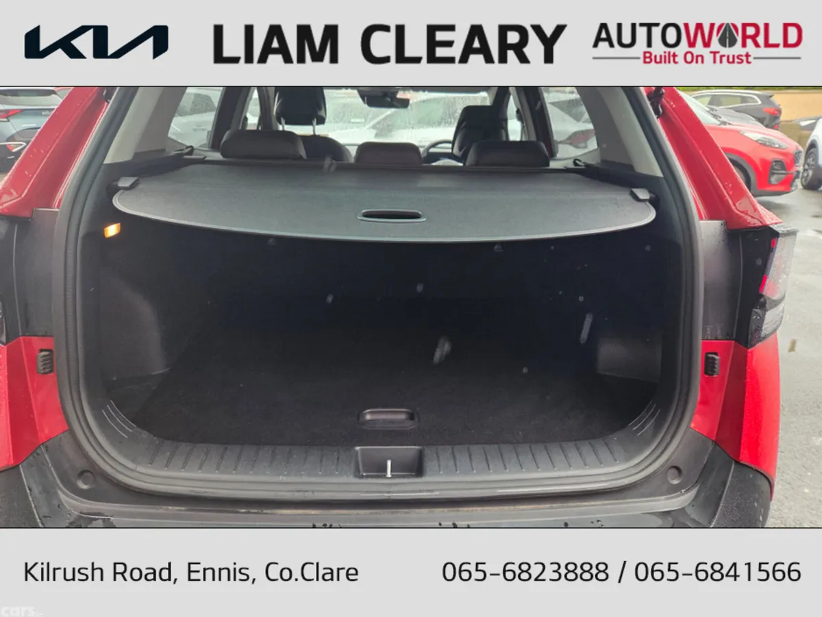 Kia Sportage MPV, Diesel Hybrid, 2024, Red