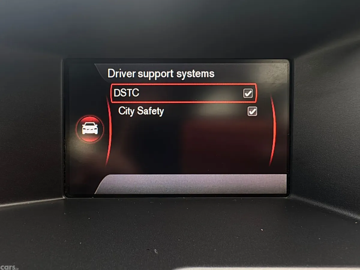 Volvo XC60 SUV, Diesel, 2014, White
