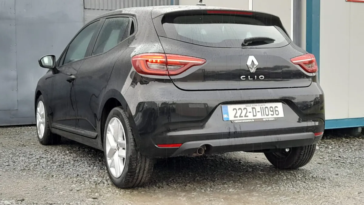 Renault Clio Hatchback, Petrol, 2022, Black
