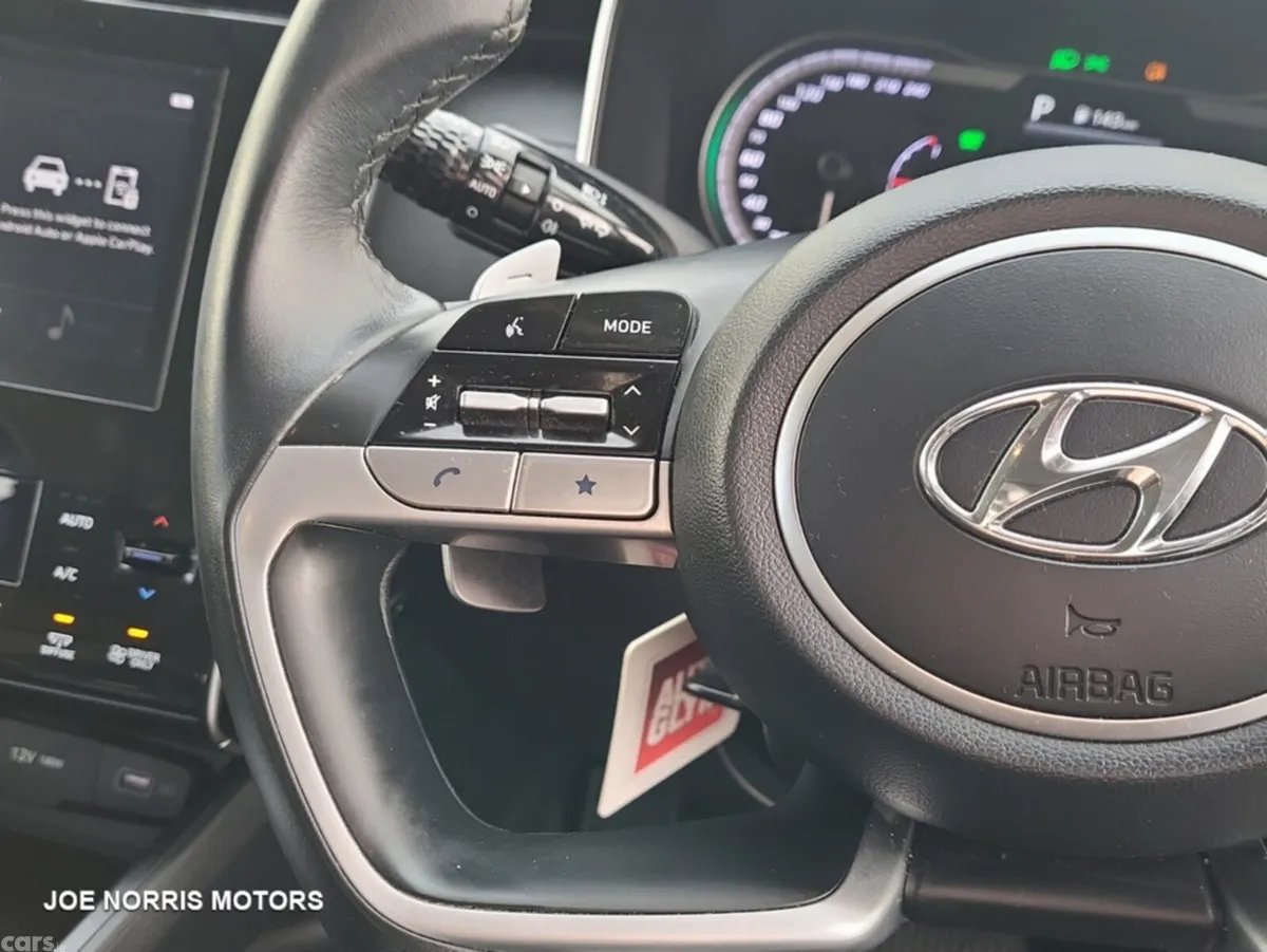Hyundai Tucson MPV, Petrol Hybrid, 2023, White