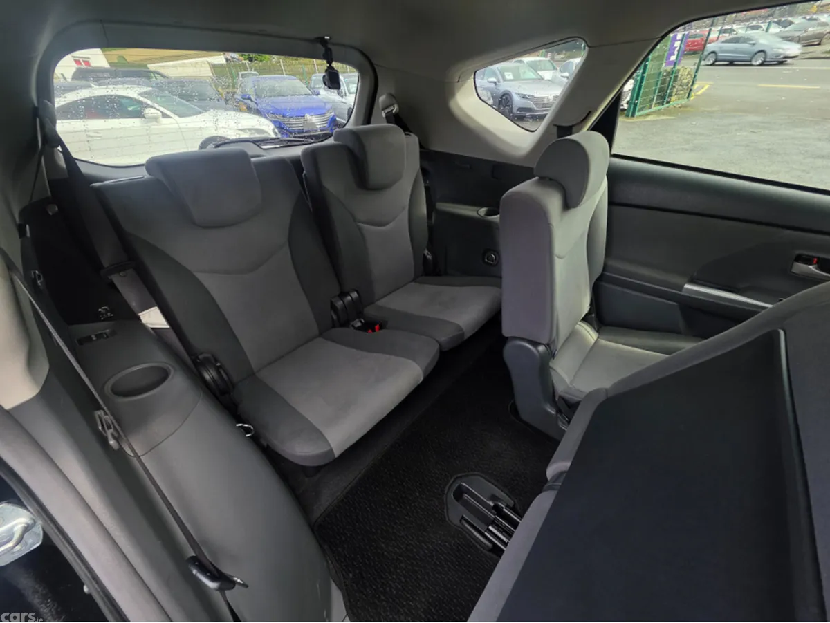Toyota Prius Hatchback, Petrol Hybrid, 2013, Black