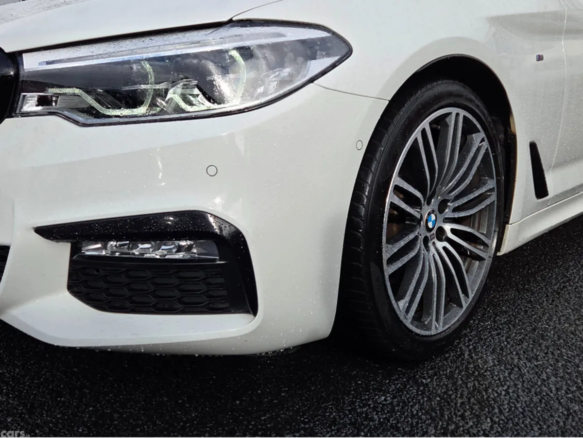 BMW 5-Series Saloon, Diesel, 2019, White