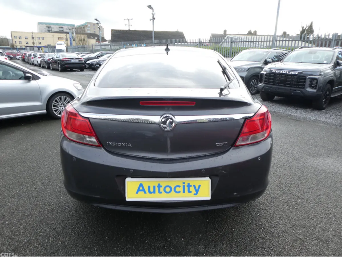 Opel Insignia Hatchback, Diesel, 2012, Grey