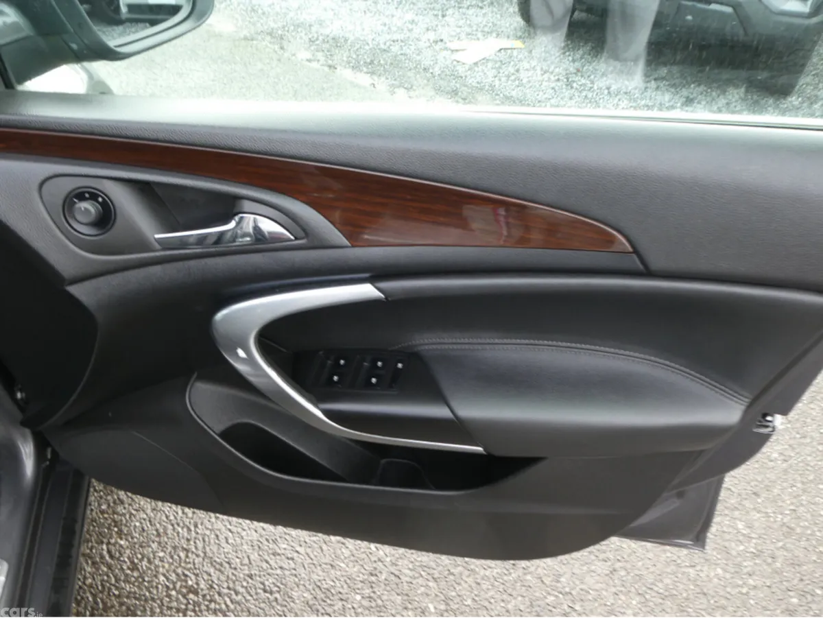 Opel Insignia Hatchback, Diesel, 2012, Grey