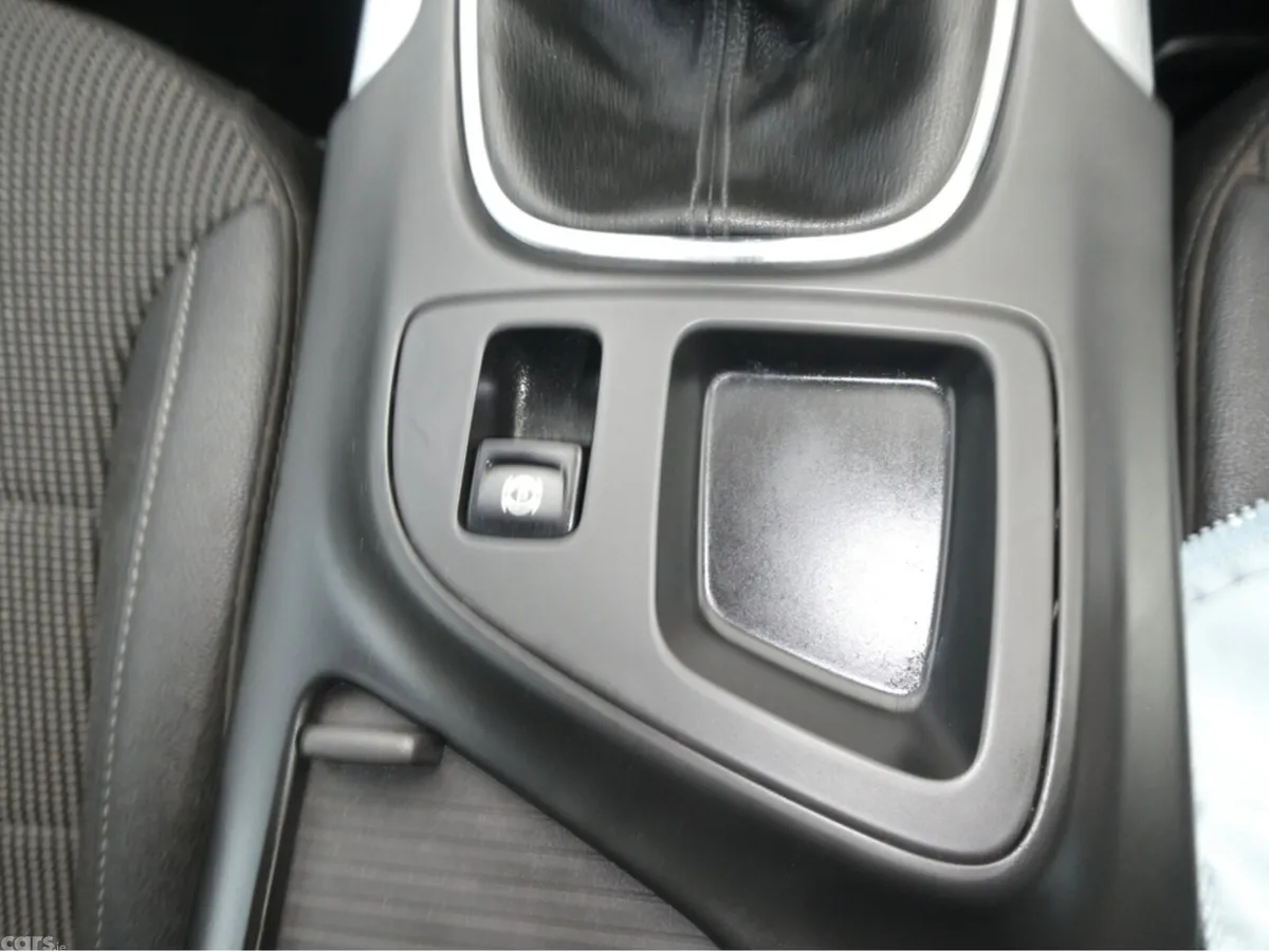 Opel Insignia Hatchback, Diesel, 2012, Grey