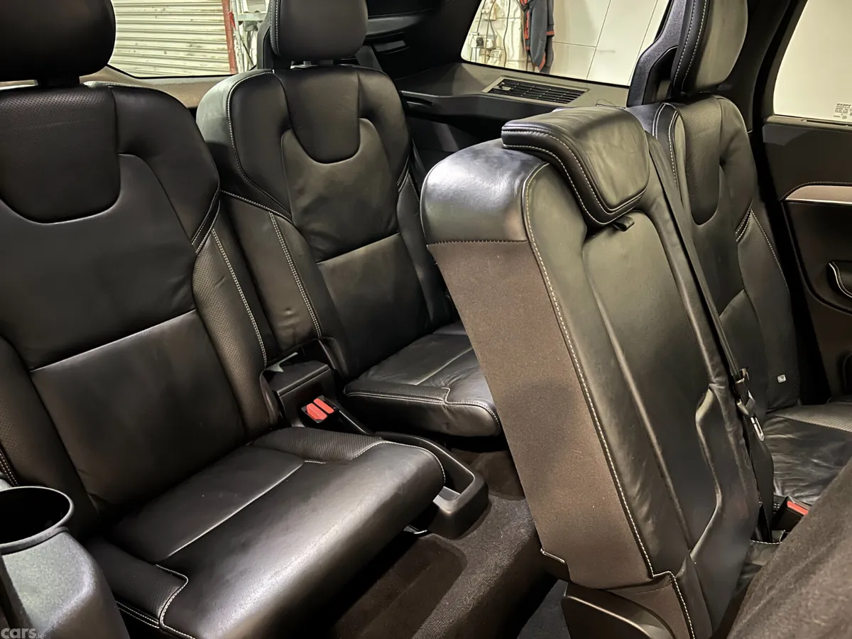 Volvo XC90 SUV, Petrol Plug-in Hybrid, 2021, Grey