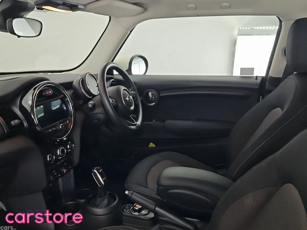 Mini Cooper Hatchback, Petrol, 2020, White