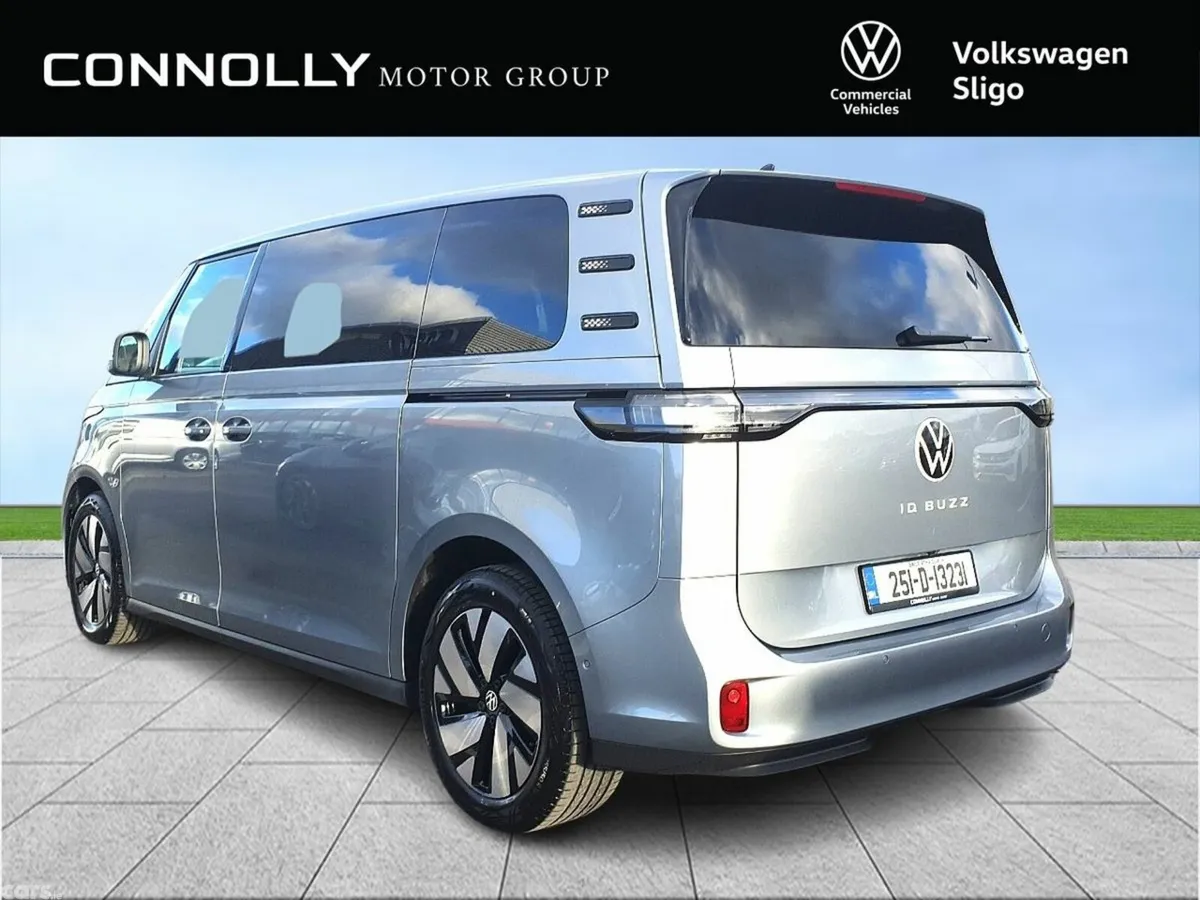Volkswagen ID.Buzz MPV, Electric, 2025, Silver